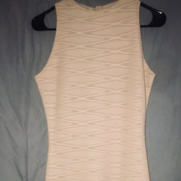 Tan dress - Picture 2 of 2